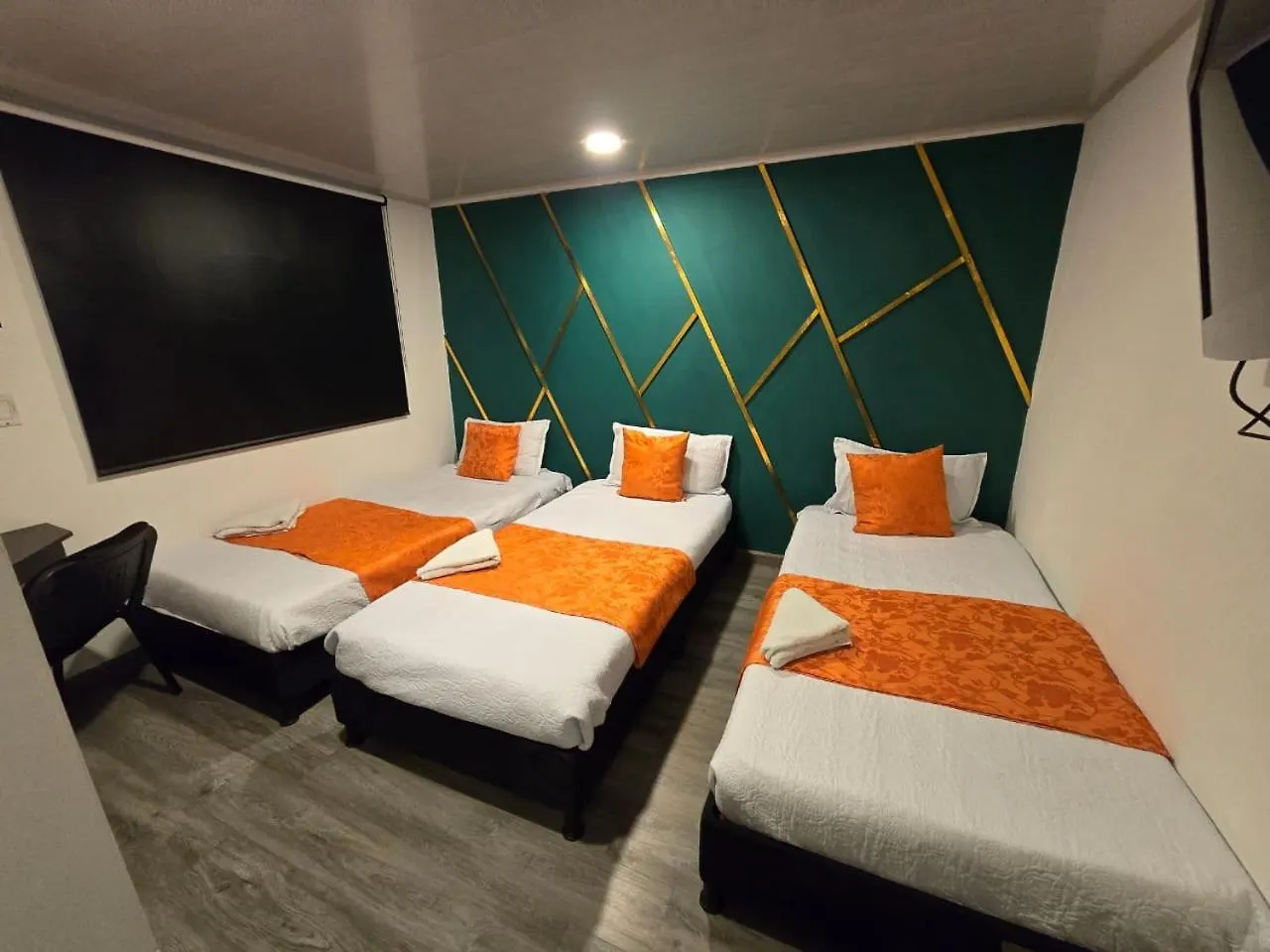 Hotel Kristal Ferial Bogotá 3*,